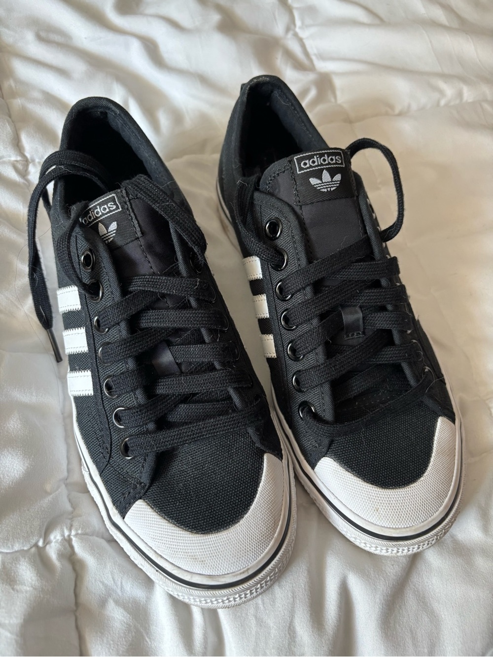 Adidas Originals Nizza Black Low-Top Canvas Sneaker